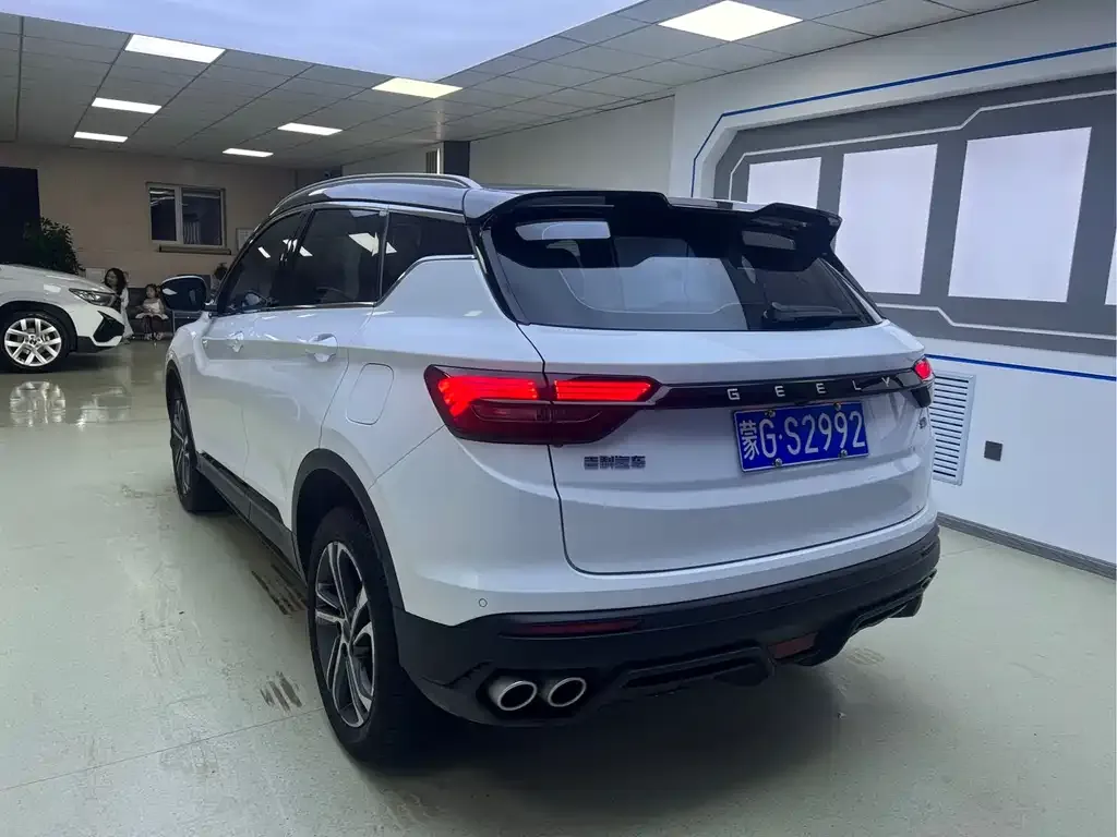 Geely Binyue 2022 из CN, фото 3