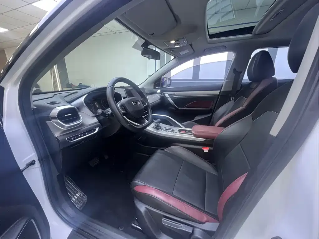 Geely Binyue 2022 из CN, фото 7