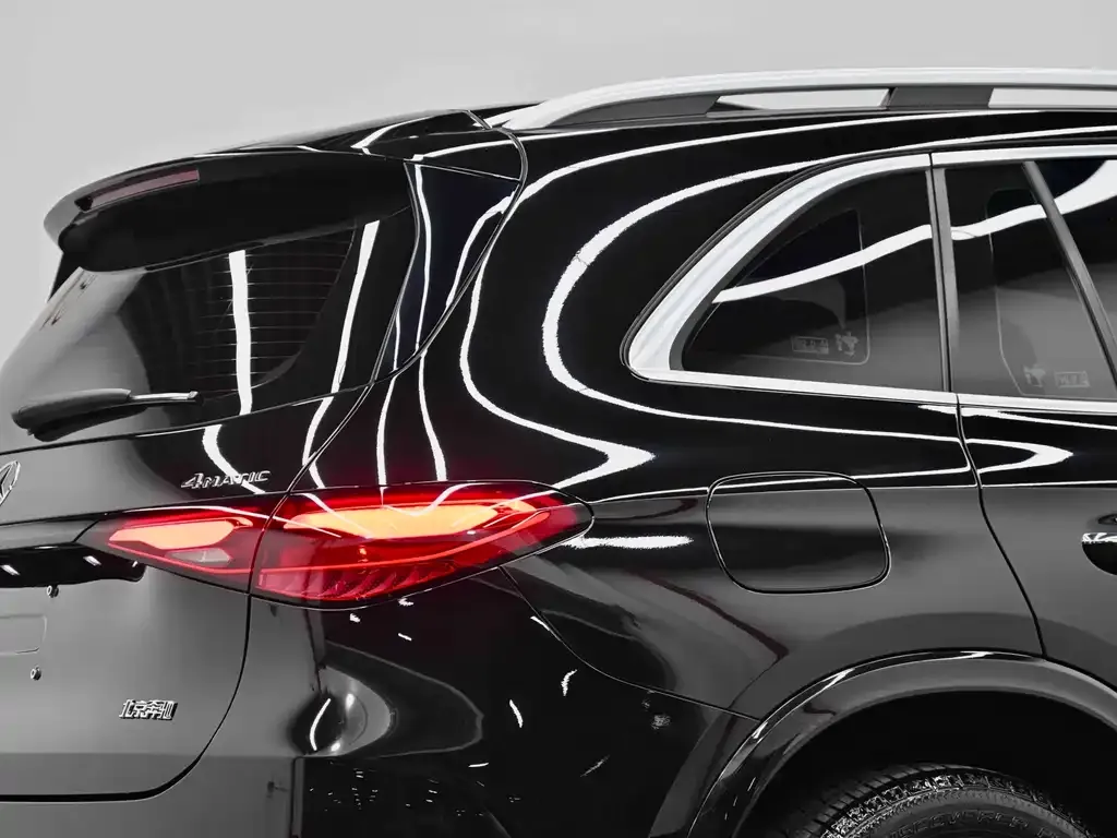 Mercedes-Benz GLC — фото 9