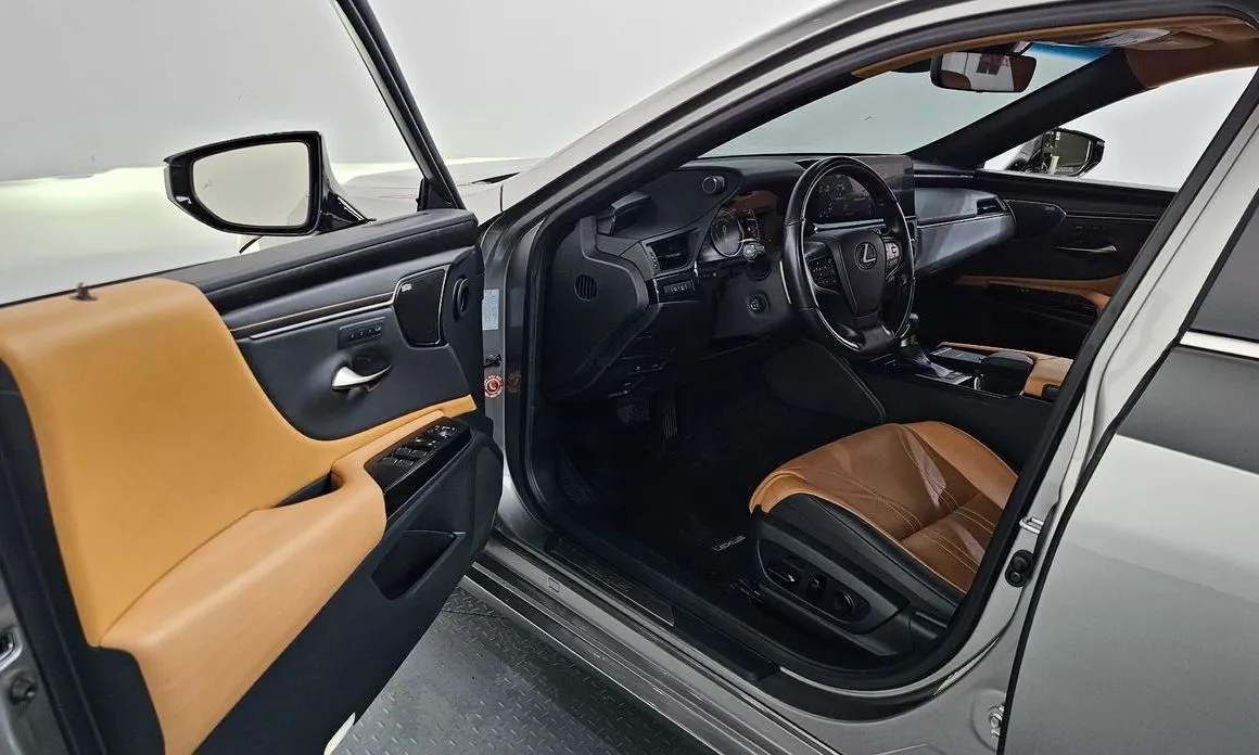 Lexus ES 2022 из KR, фото 8
