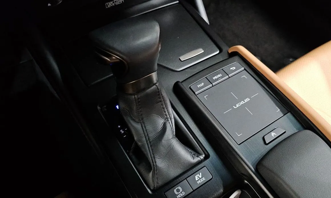 Lexus ES 2022 из KR, фото 2