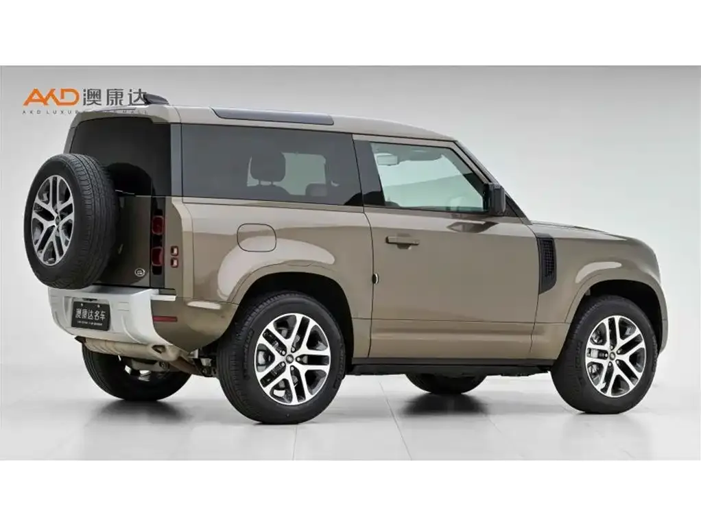 Land Rover Defender — фото 2