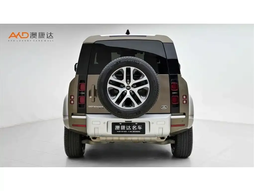Land Rover Defender — фото 6