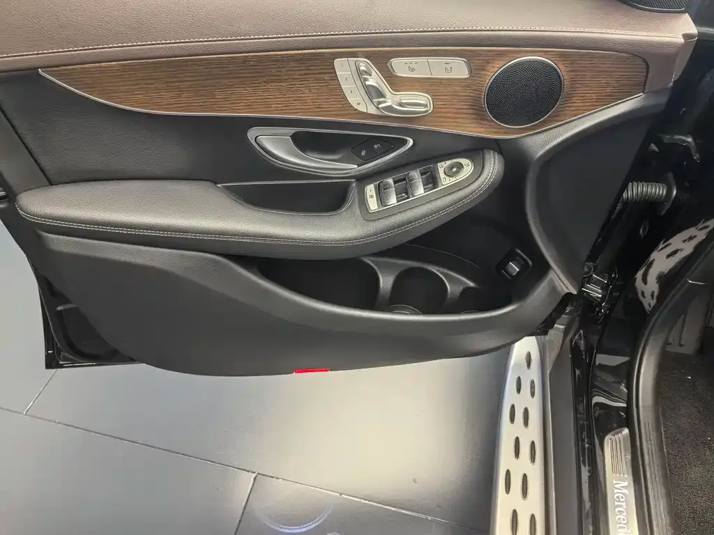 Mercedes-Benz GLC 2022 из CN, фото 10
