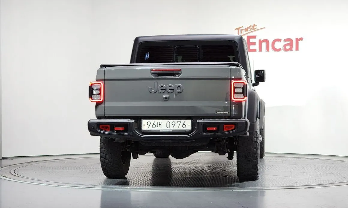 Jeep Gladiator 2021 из KR, фото 2