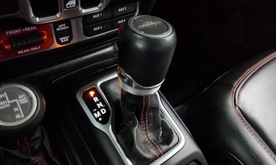 Jeep Gladiator 2021 из KR, фото 10
