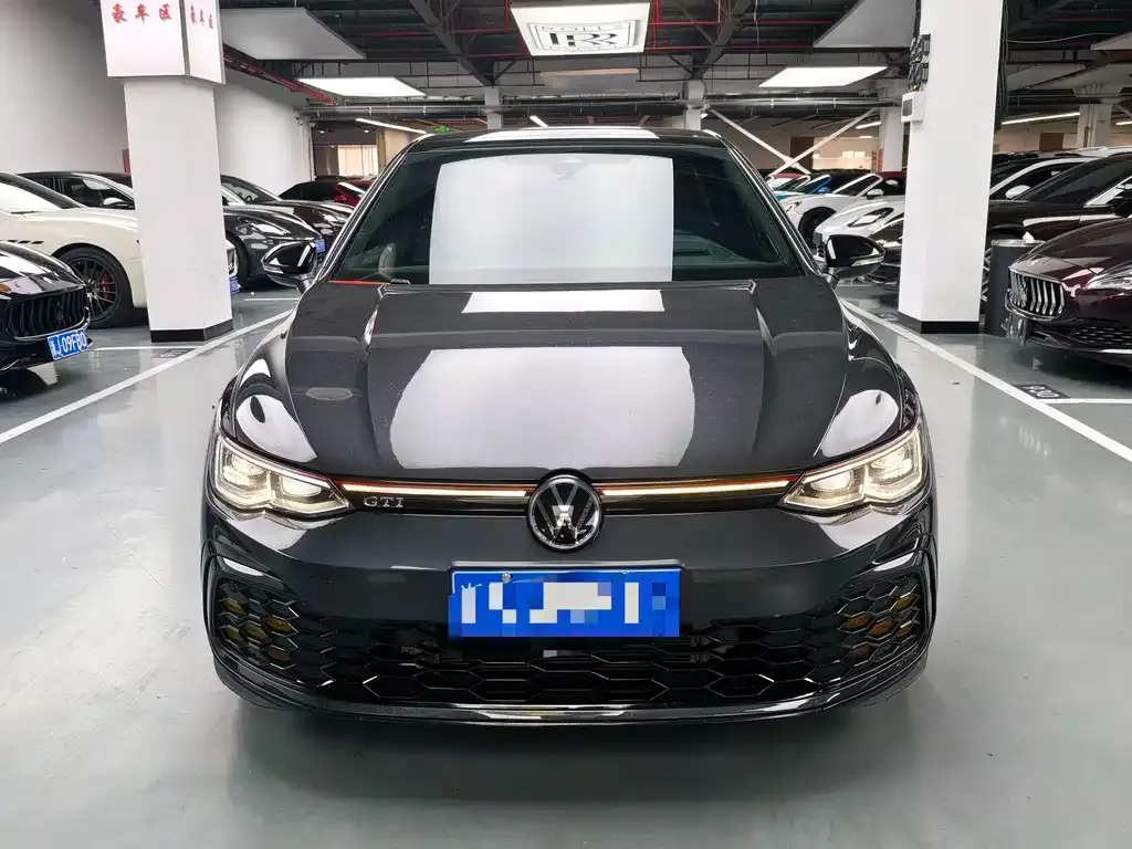 Volkswagen Golf GTI 2022 из CN, фото 2