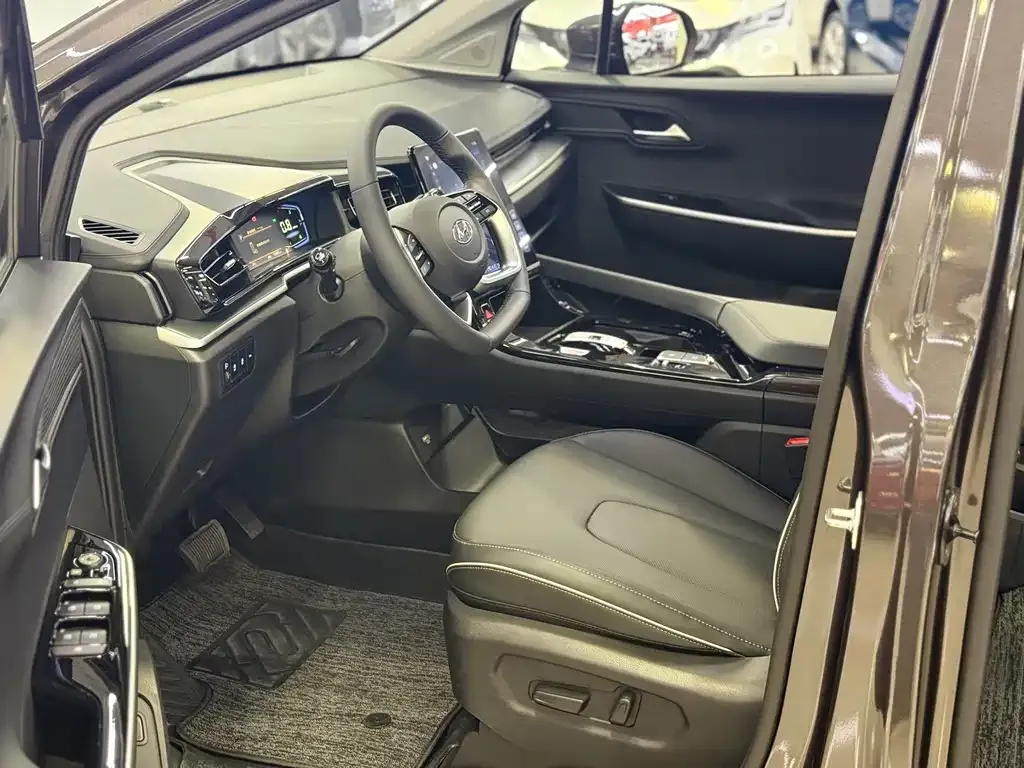 Hyundai Custo — фото 4