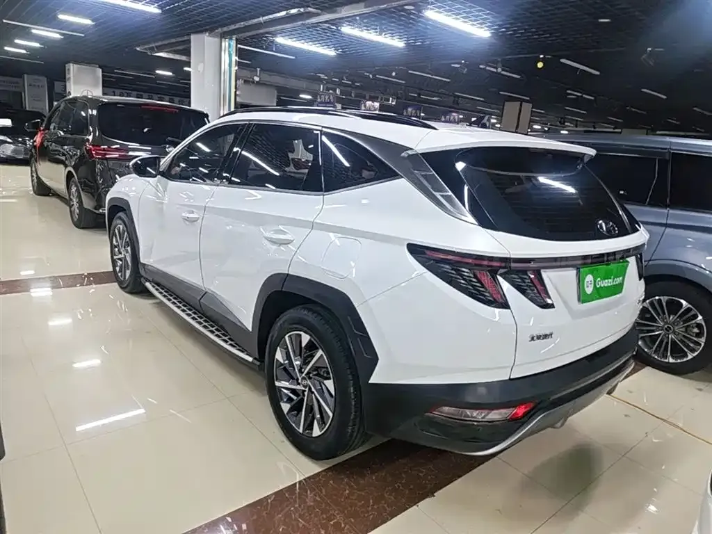 Hyundai Tucson 2023 из CN, фото 4