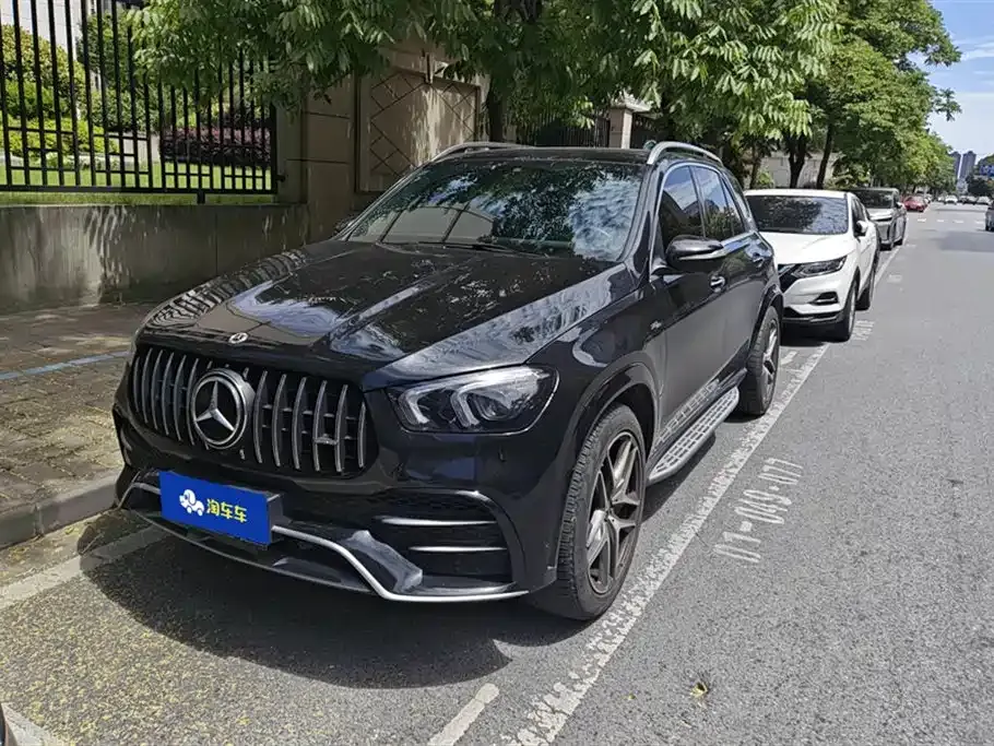 Mercedes-Benz GLE AMG — фото 1