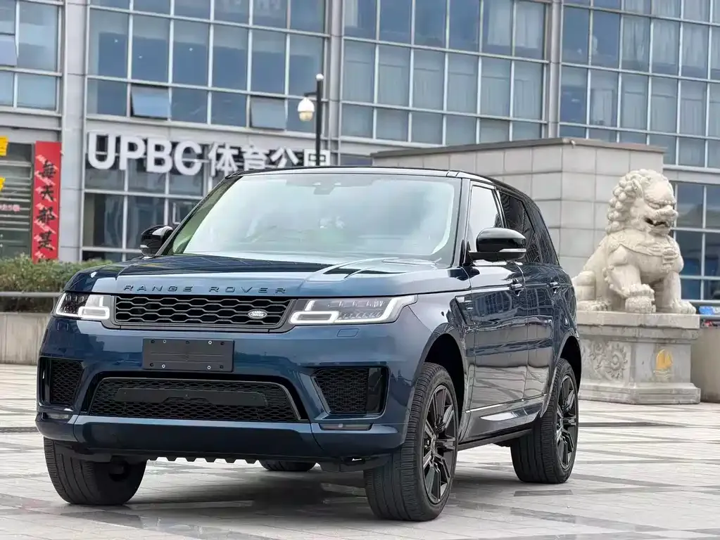 Land Rover Sport — фото 1