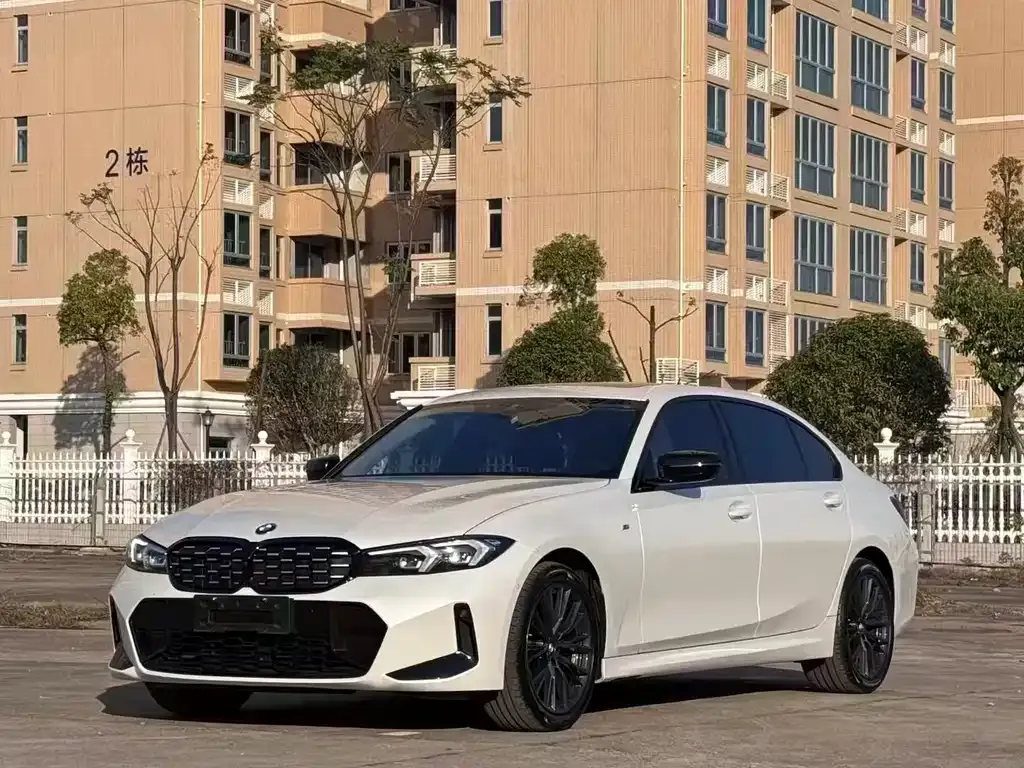 BMW 3 Series — фото 1