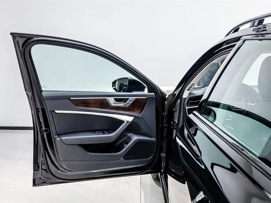 Audi A6 (Import) — фото 6