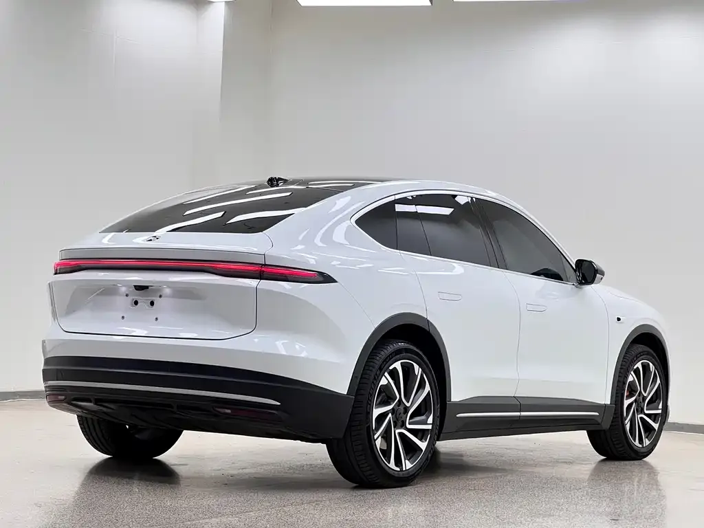 NIO EC6 — фото 6