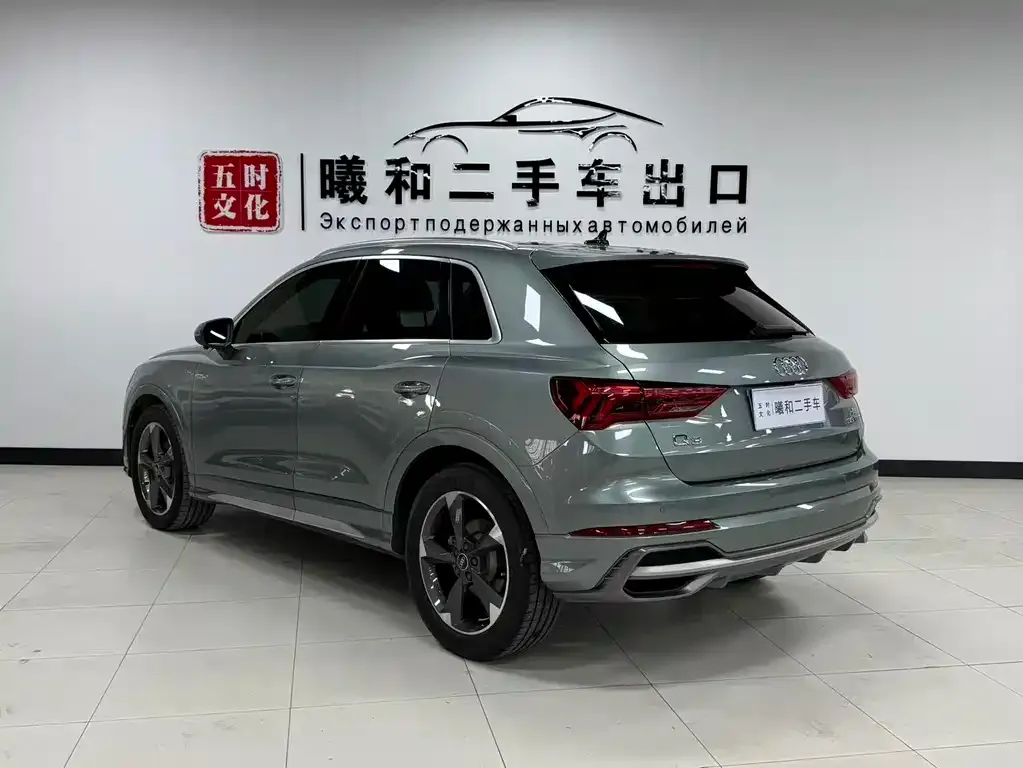 Audi Q3 — фото 3