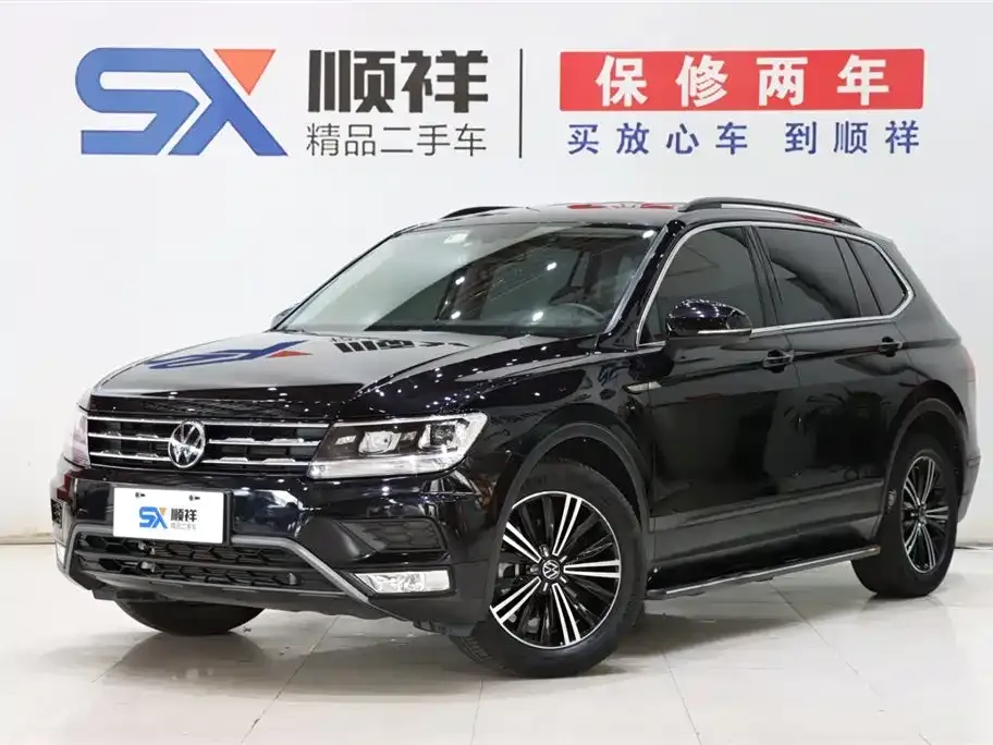 Volkswagen Tiguan L — фото 1