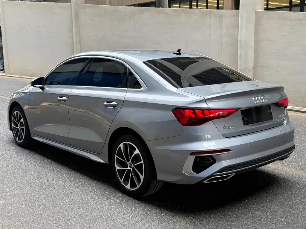 Audi A3 — фото 3