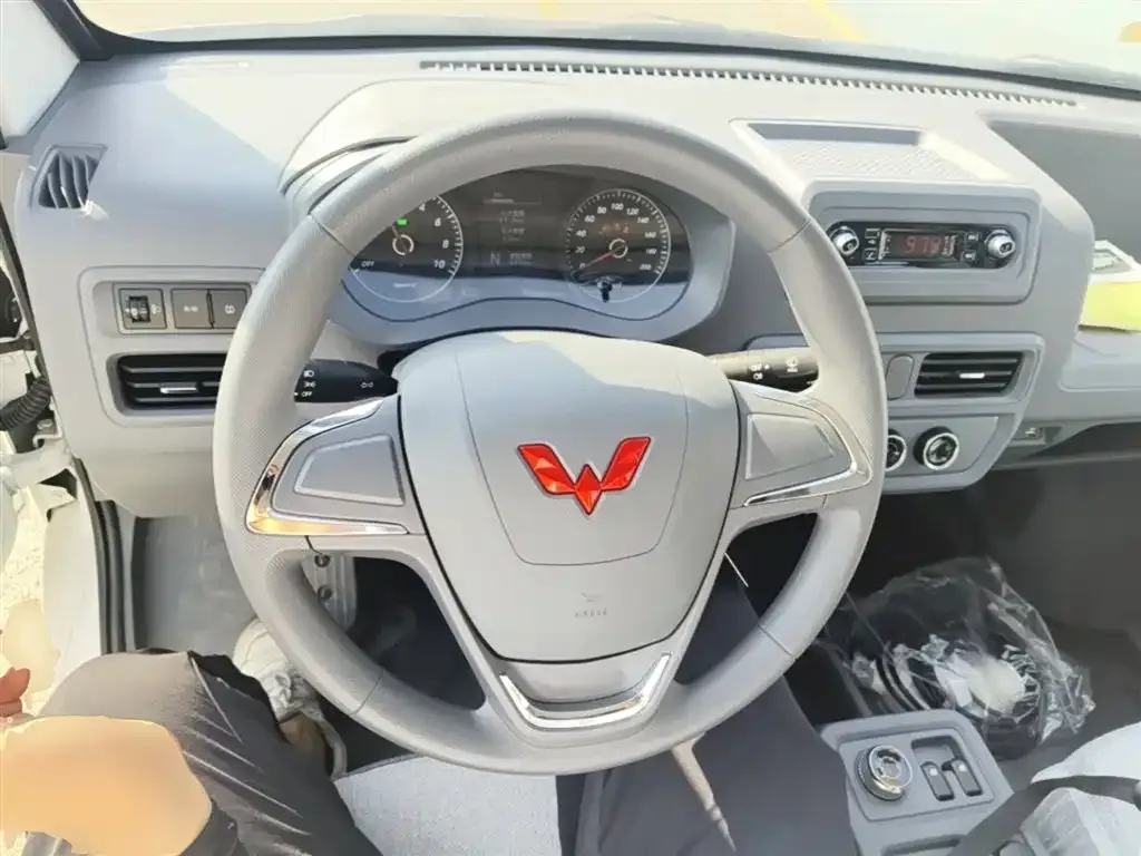 Wuling Yangguang 2025 из CN, фото 3