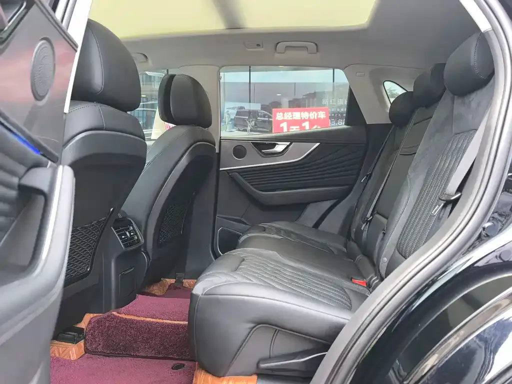 Hongqi HS5 2024 из CN, фото 3
