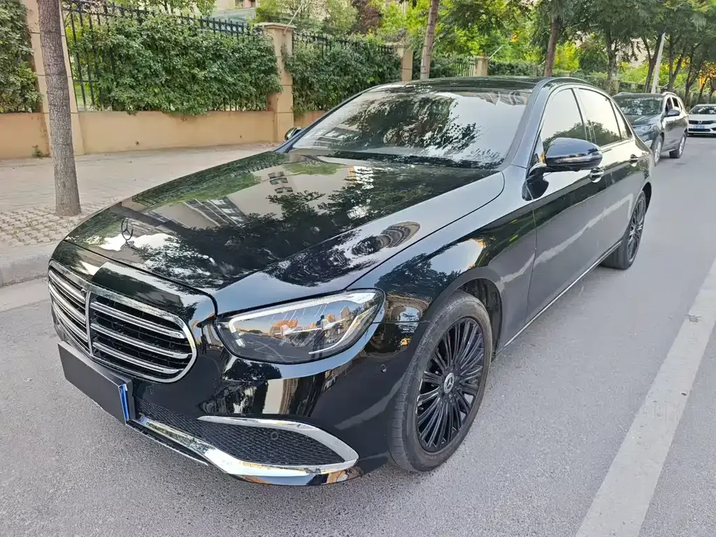 Mercedes-Benz E-Class 2022 из CN, фото 4