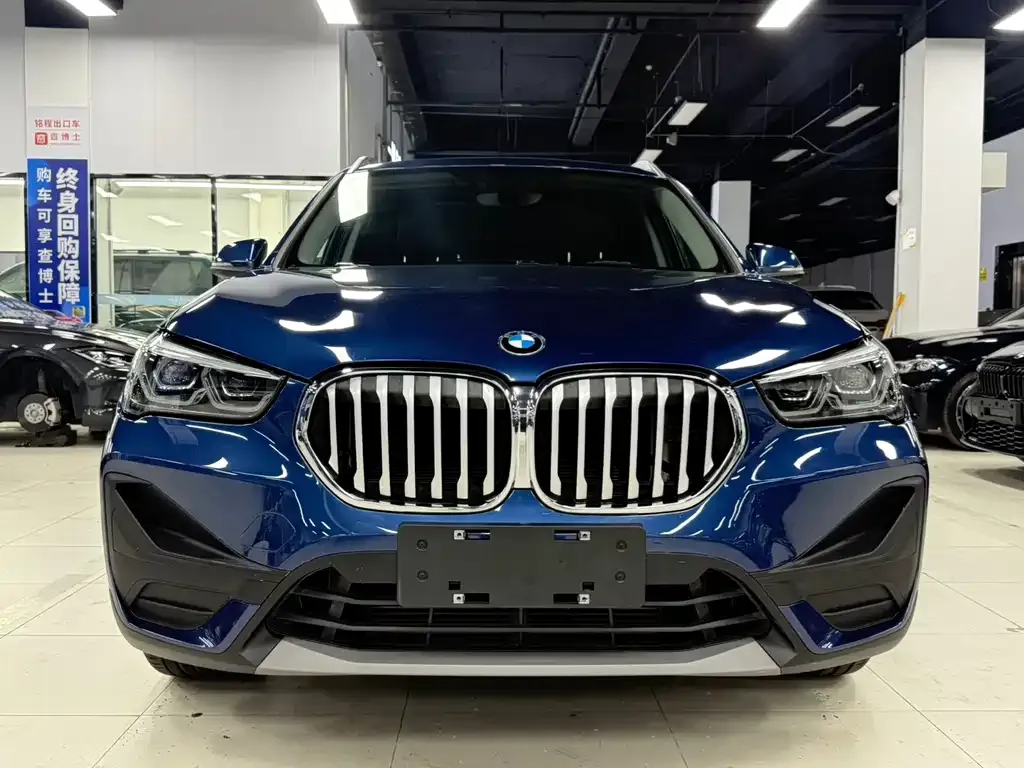 BMW X1 — фото 5