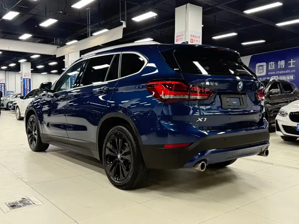 BMW X1 — фото 10