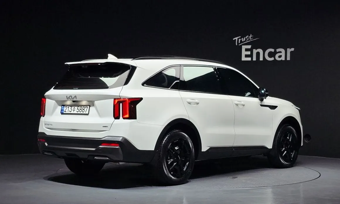 Kia Sorento — фото 3