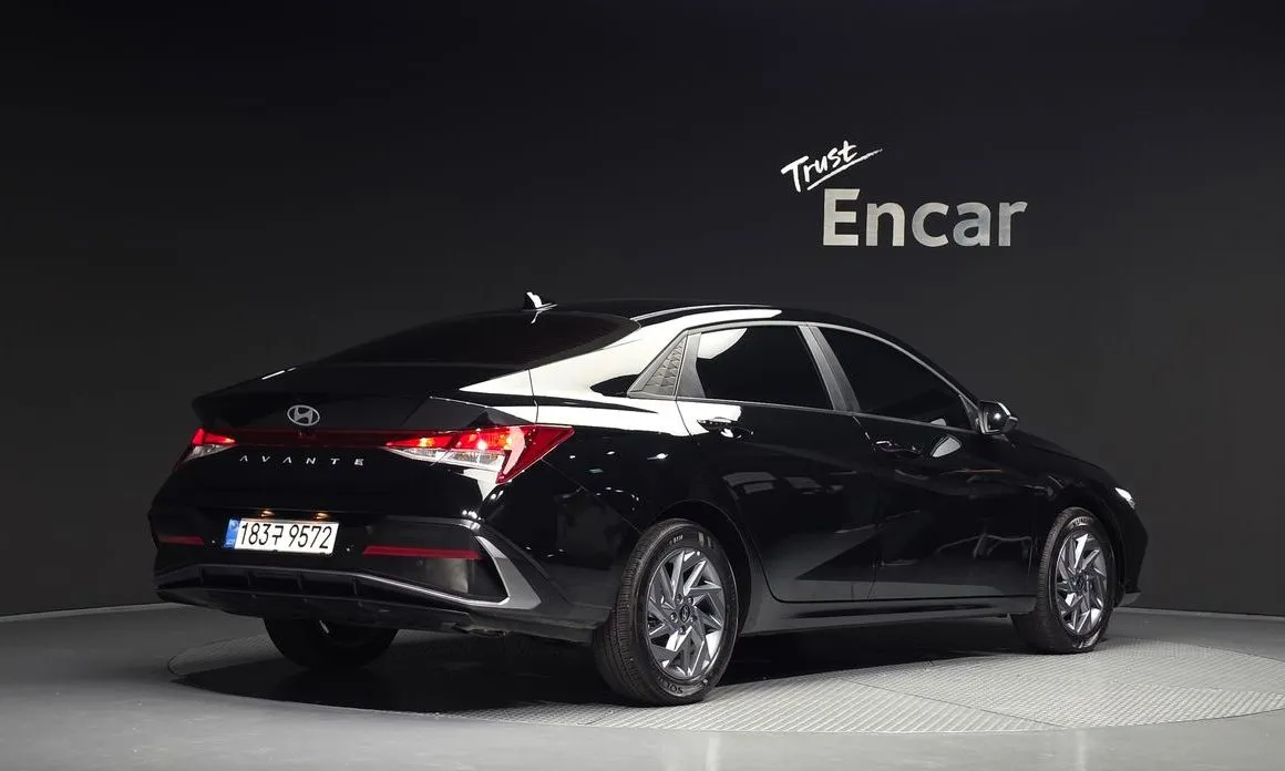 Hyundai AVANTE 2025 из KR, фото 2