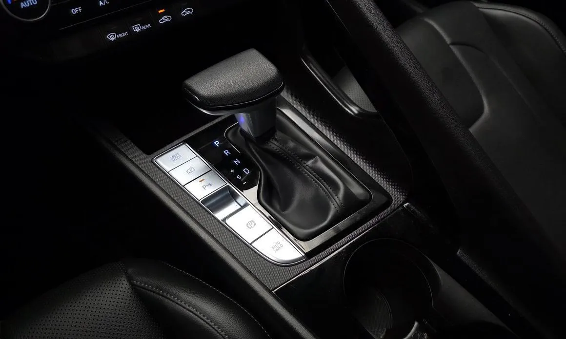 Hyundai AVANTE 2025 из KR, фото 6