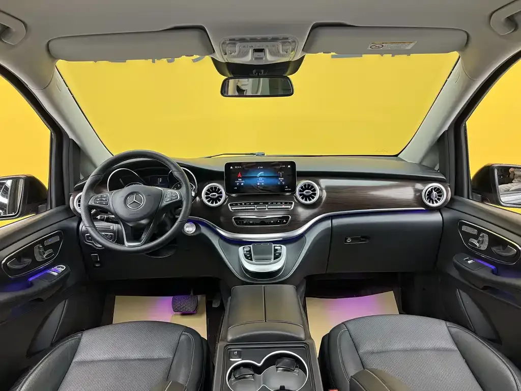 Mercedes-Benz V-Class 2021 из CN, фото 10