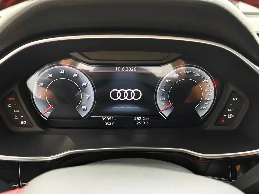 Audi Q3 — фото 2