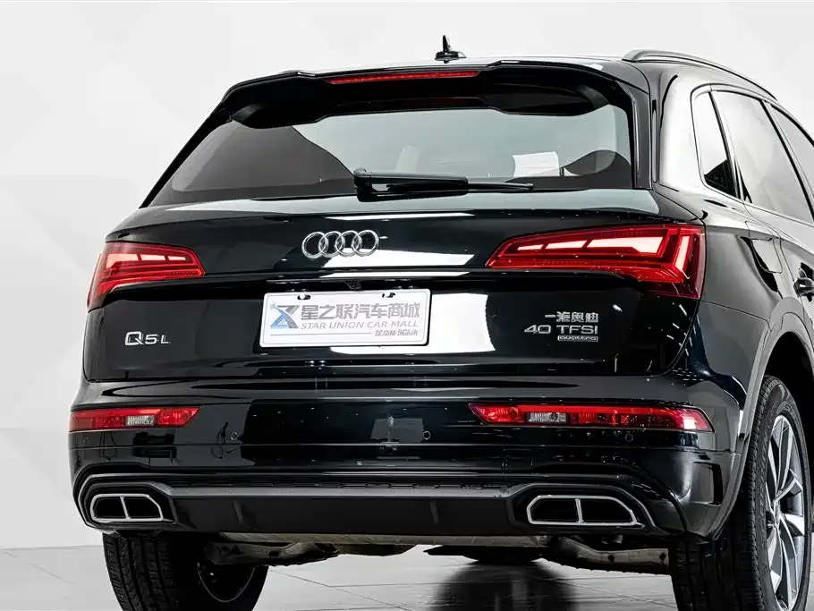 Audi Q5L — фото 4