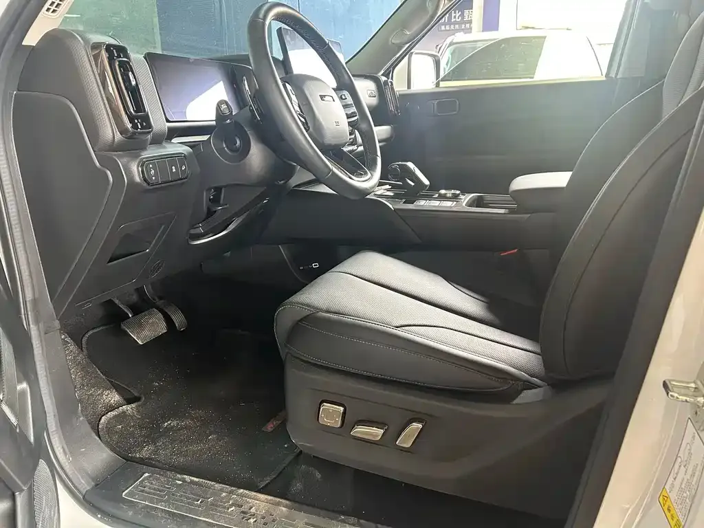 Haval H9 — фото 10