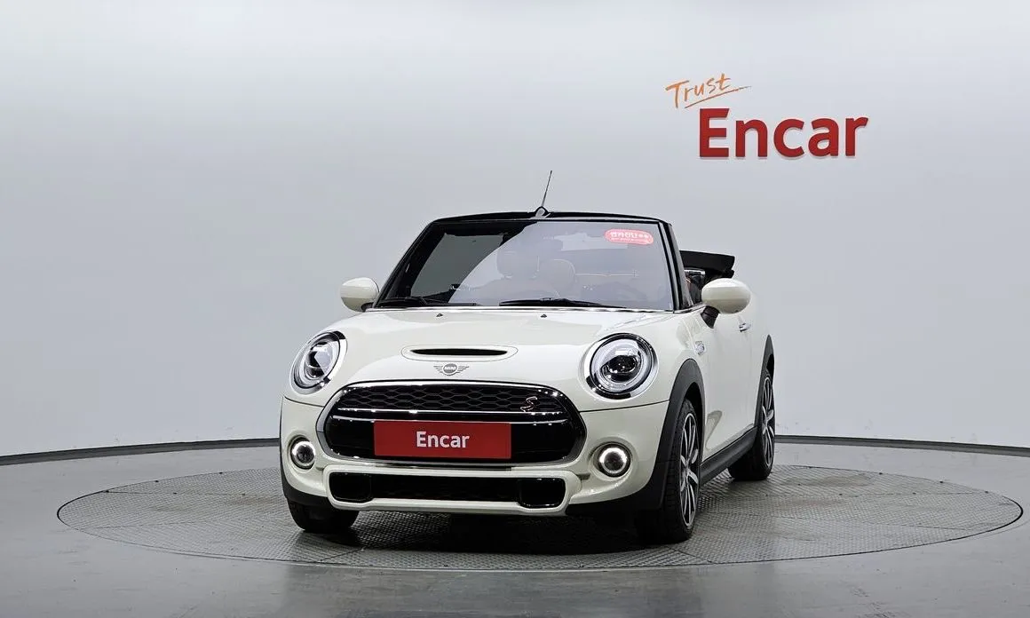 Mini Cooper Convertible 2021 из KR, фото 4