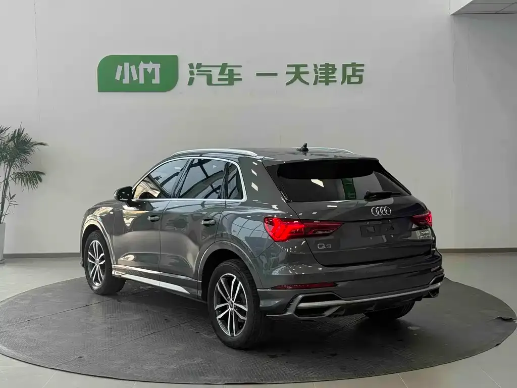 Audi Q3 — фото 5