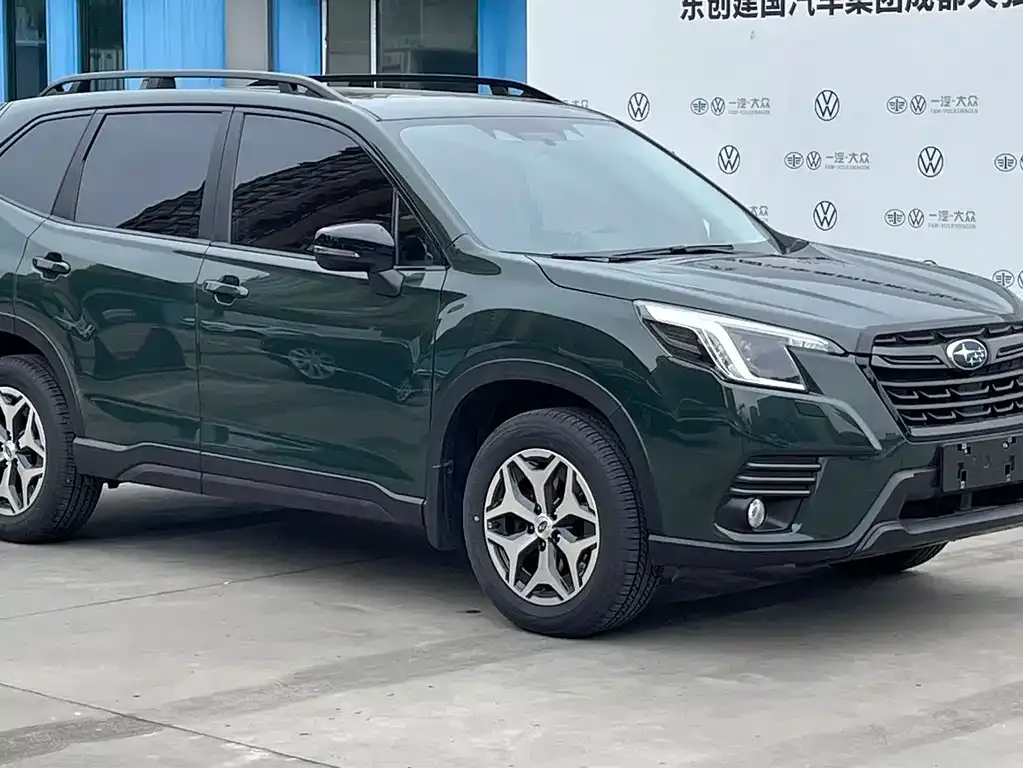 Subaru Forester — фото 9