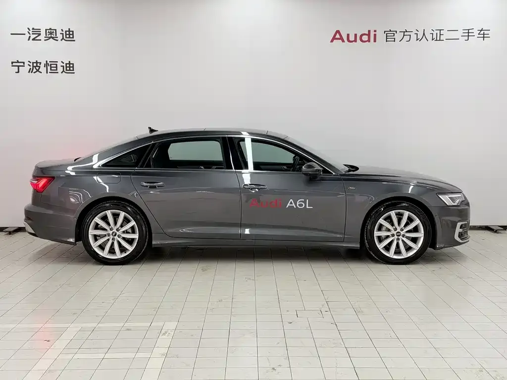 Audi A6L — фото 2