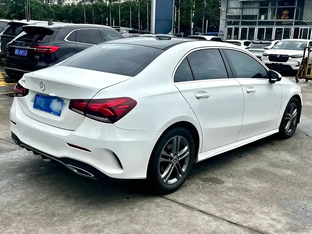 Mercedes-Benz A-Class 2021 из CN, фото 8