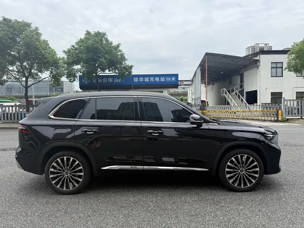 Geely Xingyue L — фото 3