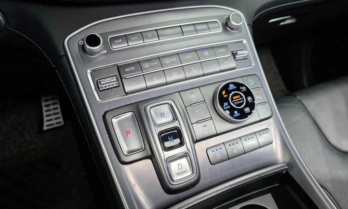 Hyundai Santafe — фото 2