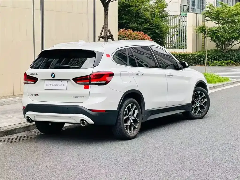 BMW X1 — фото 3