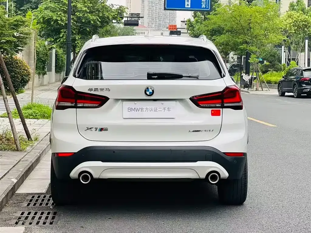 BMW X1 — фото 10