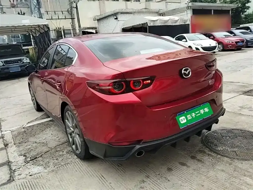 Mazda 3 Axela — фото 10