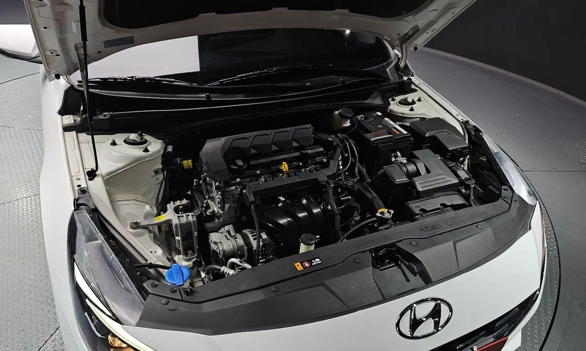 Hyundai AVANTE — фото 6