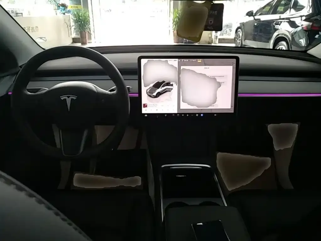 Tesla Model Y — фото 5