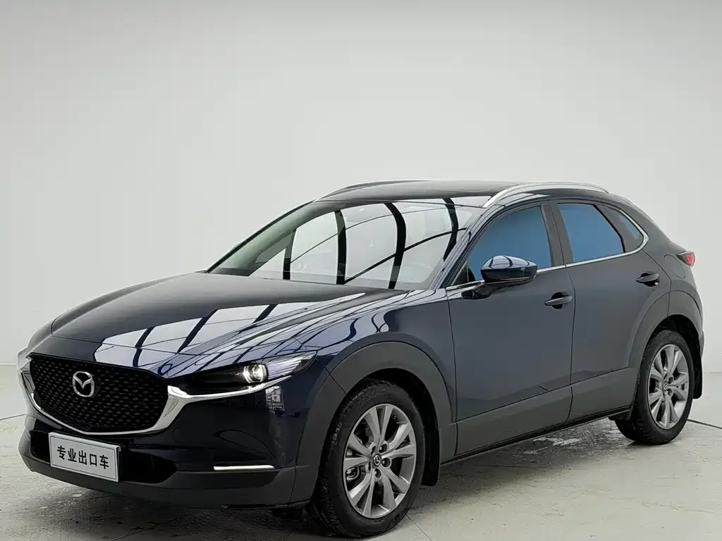 Mazda CX-30 — фото 1