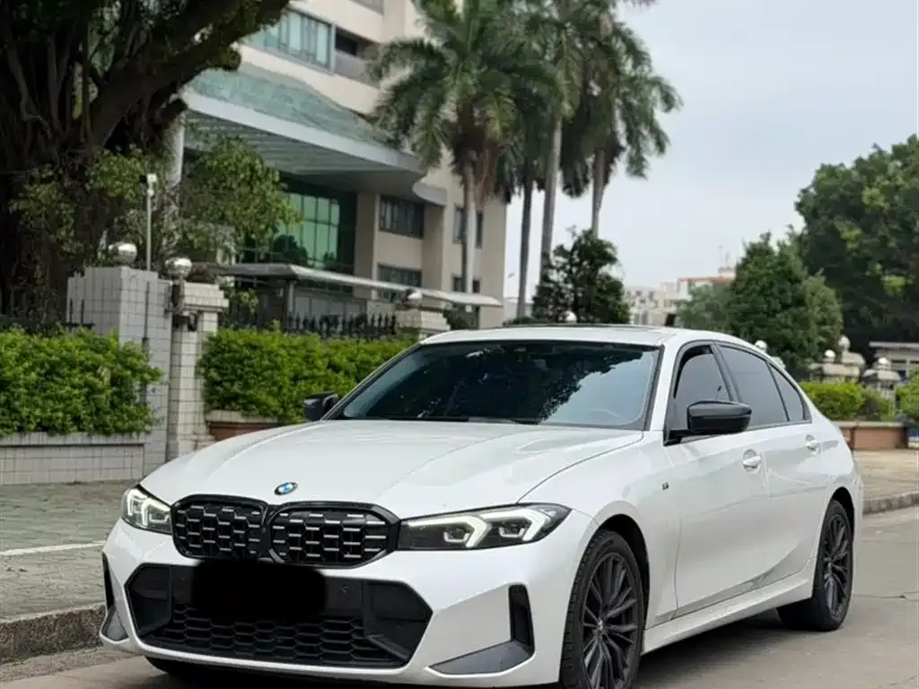 BMW 3 Series — фото 1