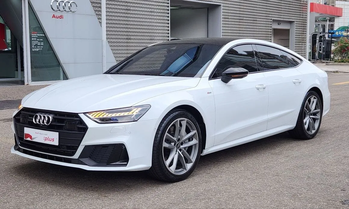 Audi A7 — фото 1