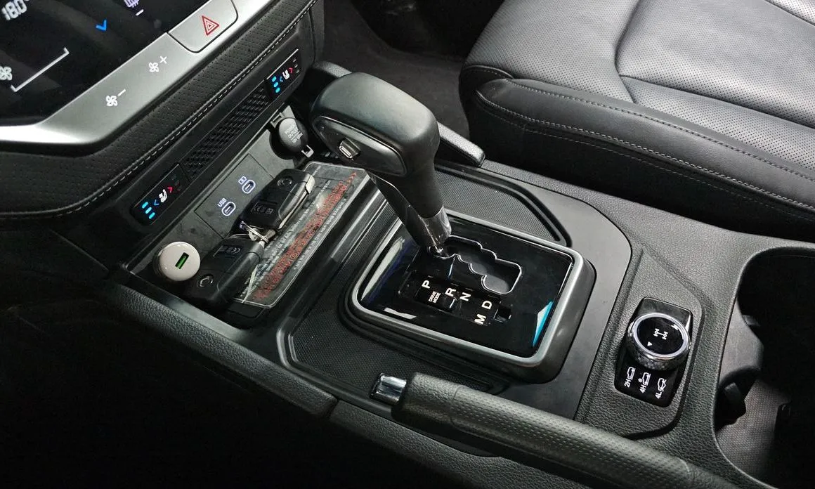 KG Mobility (Ssangyong) Rexton — фото 4