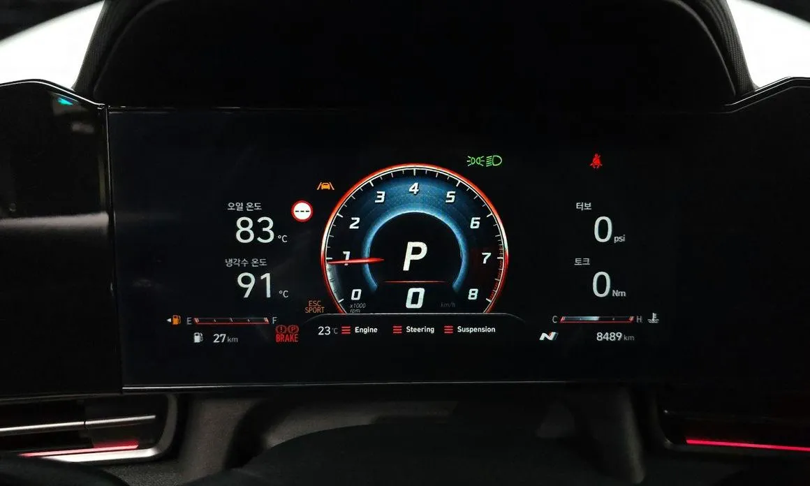 Hyundai AVANTE 2024 из KR, фото 3